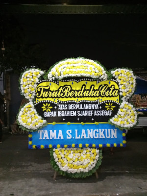 Papan Bunga Duka di Bhakti Karya